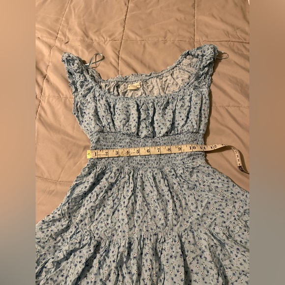 Aeropostale Blue Floral Smocked Top - Picture 4 of 5